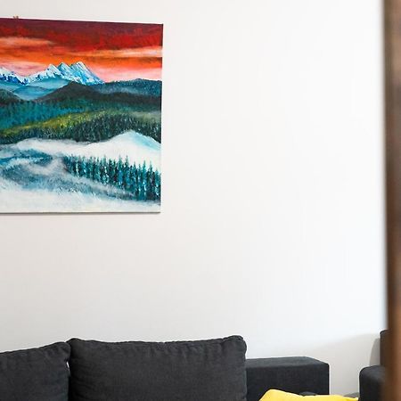 Apartament Pod Swierkiem - Pet Friendly - 2 Osobne Pokoje Dla Max 5 Osob - Space Apart Jelenia Góra Kültér fotó