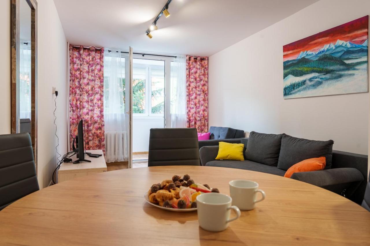 Apartament Pod Swierkiem - Pet Friendly - 2 Osobne Pokoje Dla Max 5 Osob - Space Apart Jelenia Góra Kültér fotó